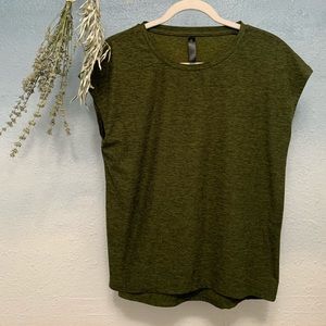 Super soft workout shirt olive green